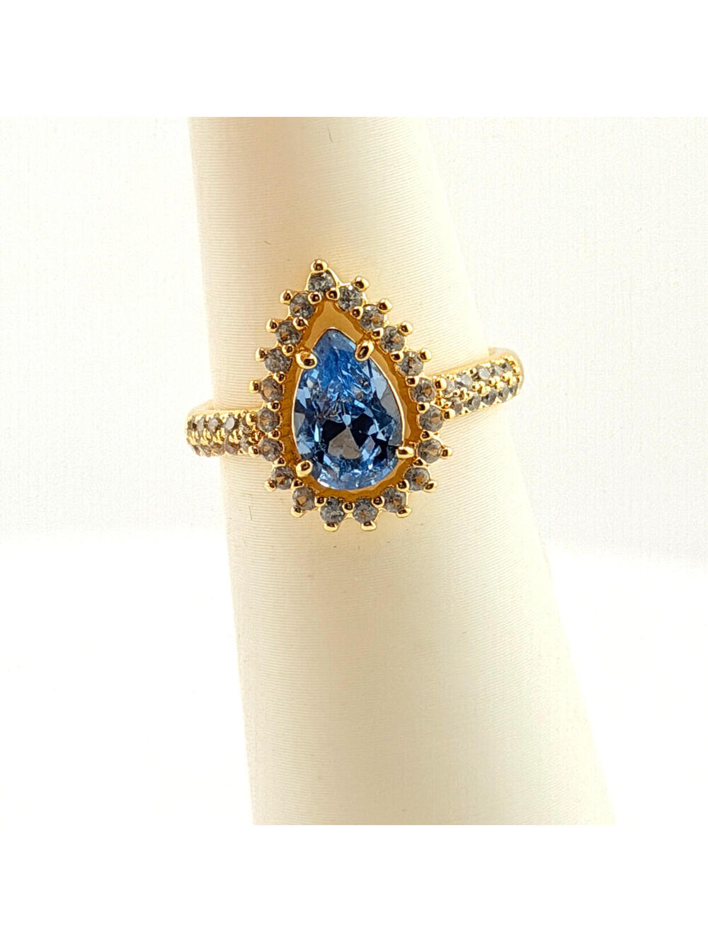 Bomb Party Ring Size 7 RG82907 "She's All Sparkle" Aquamarine on Yellow Gold
